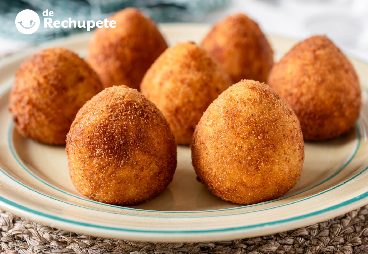 Coxinhas brasileñas de pollo: receta casera crujiente
