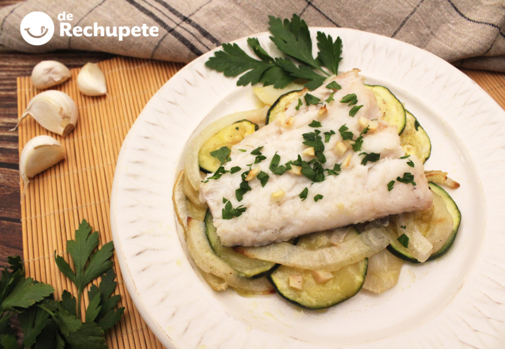 Merluza con verduras al horno en 30 minutos