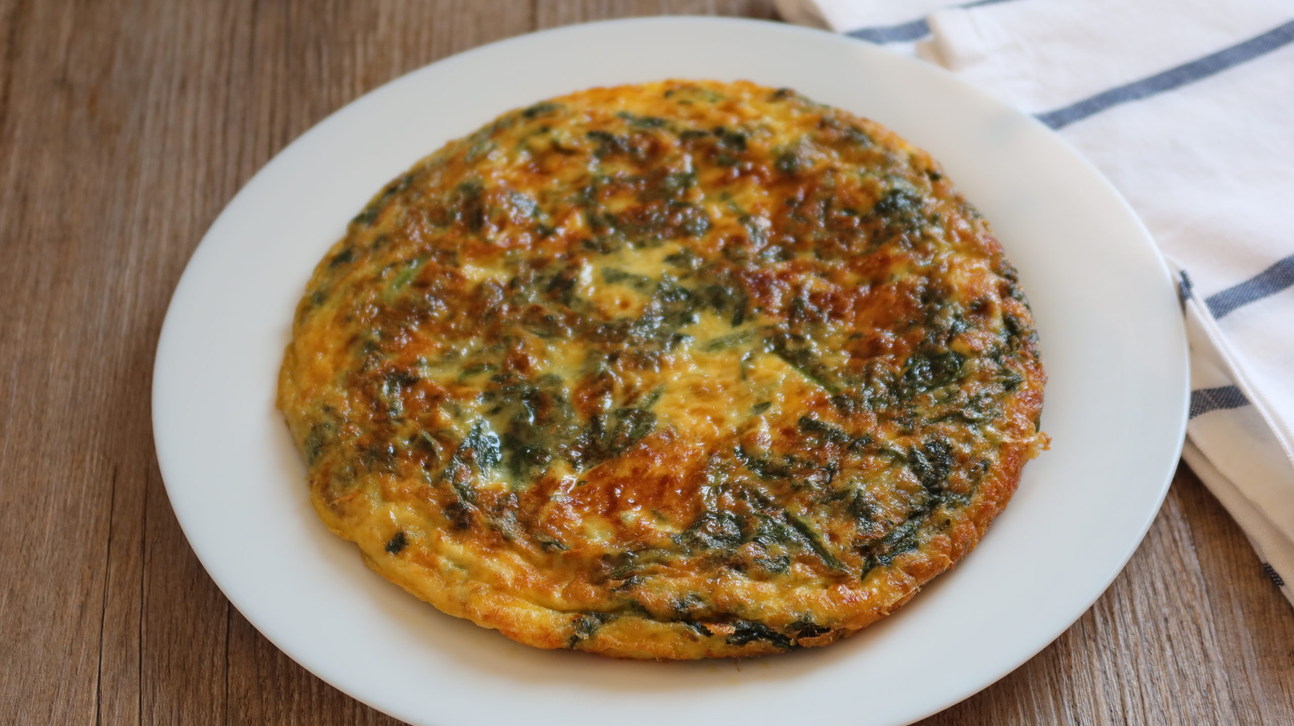 Tortilla de espinacas y queso en 15 minutos